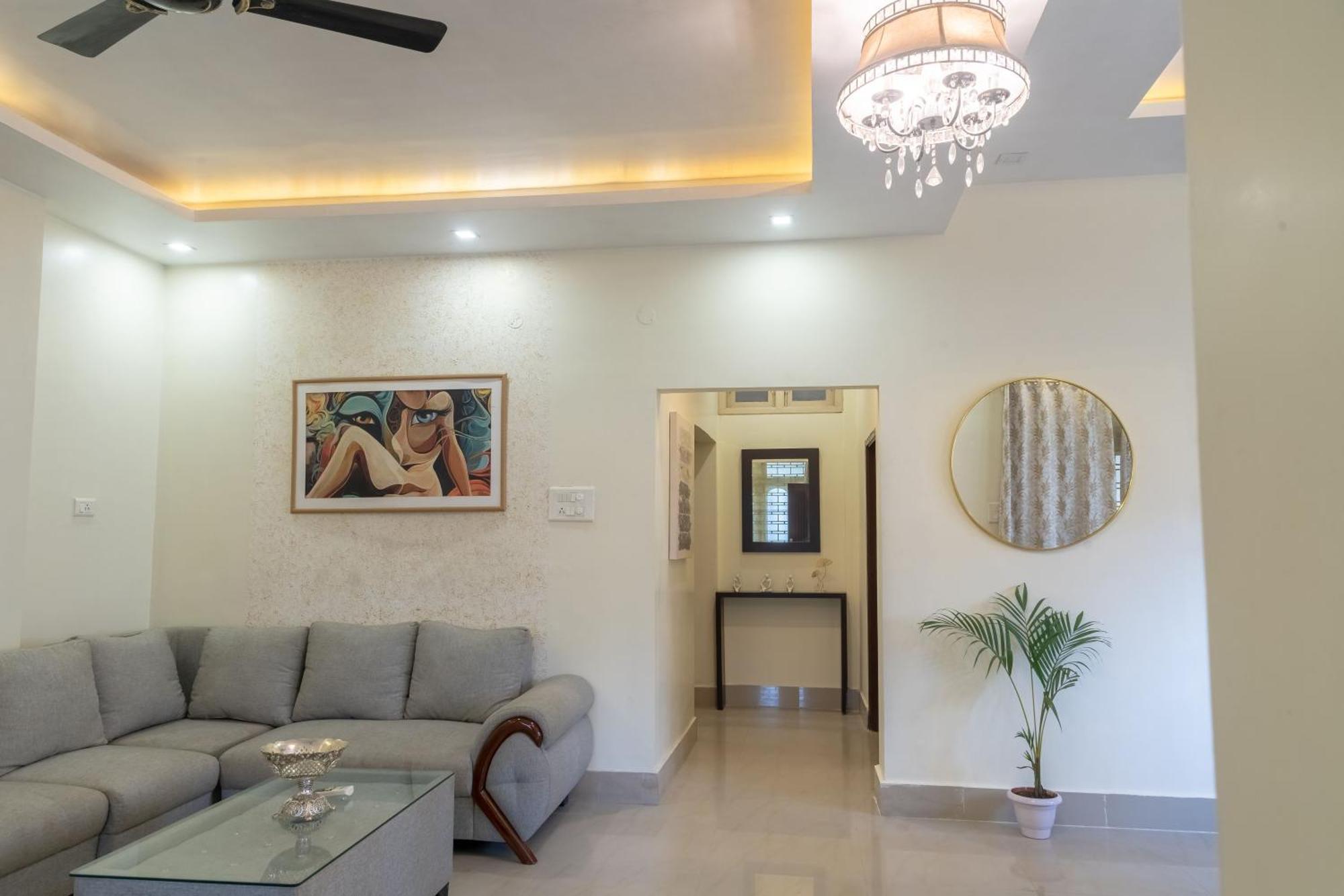 The Urban Grandeur 1 Bed & Breakfast กูวาฮาติ ภายนอก รูปภาพ